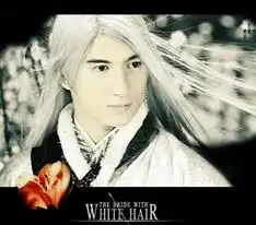 吴奇隆晒古装白发魔女造型网友妖孽,现出原形