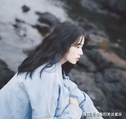 在爱情中智商为零的四大星座,一旦深爱,就无法自拔