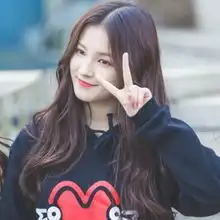 陪你流泪陪你笑,你是我的专属公主清纯小清新女生头像