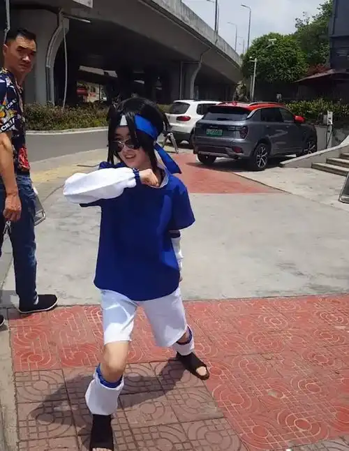 女儿痴迷动漫,逛街都要cos火影忍者,妈妈怎么找男朋友