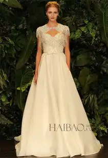 秋季已到选婚纱不能贪凉快最适合肥新娘的秋季大牌婚纱