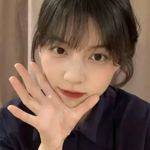 热门招桃花温柔女生头像系列四十六