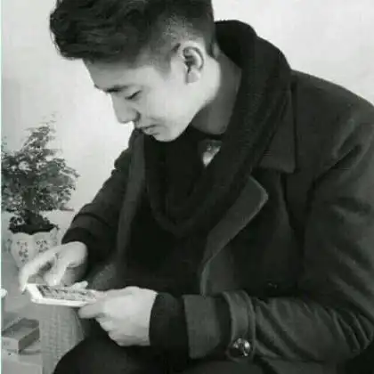 qq头像丧气黑色系男谢过