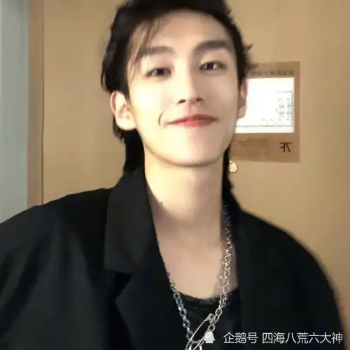 听完暖暖这首歌,再去看评论,才发现了爱情最美的样子