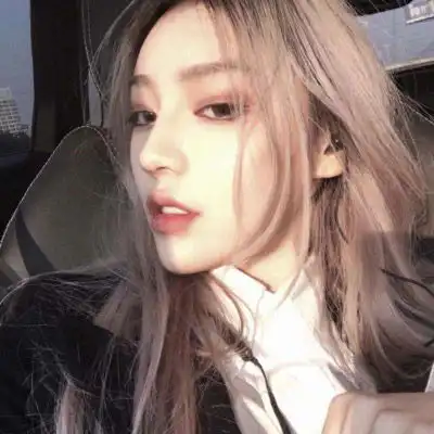 笑很甜的女生高清头像治愈系女生头像系列