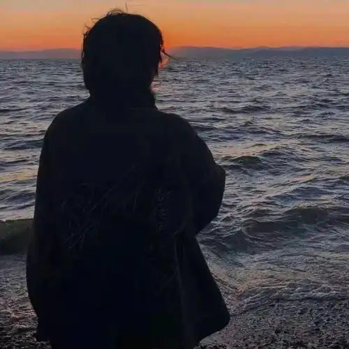 一见钟情的微信头像立刻存