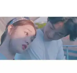 白边情侣双人头像