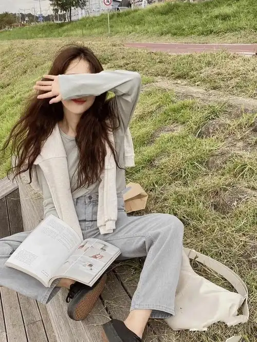 秋季这3件韩系单品绝对不能错过,休闲温柔且舒适,怎么穿都好看