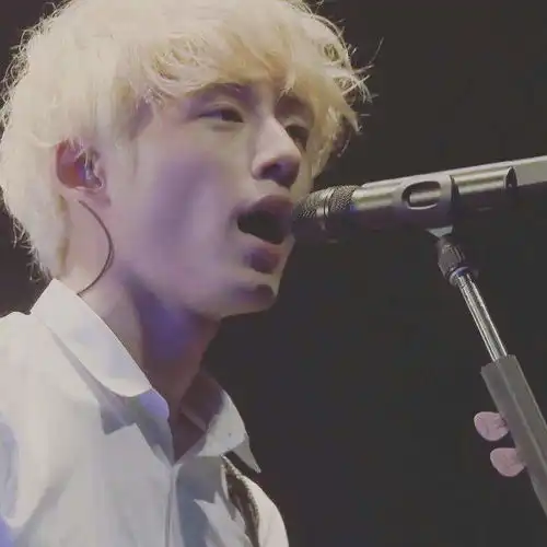 八组有坂口健太郎金毛粉吗大概只有我一个...