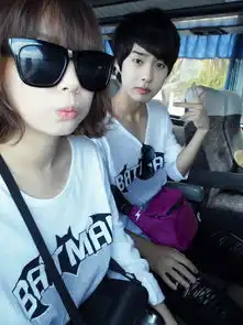 qq皮肤唔情侣网红,,来看看意境