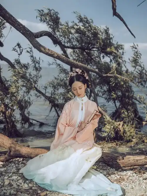 可以让男生日思夜想的3大星座女生,完美气质女神,难以忘怀