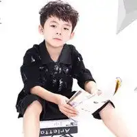 微信头像读书小男孩微信头像图片大全