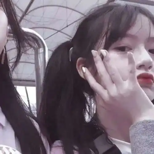 又甜又撩人的头像女系列