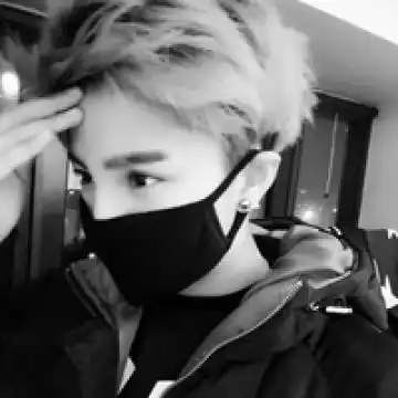 帅气的禁欲系男生