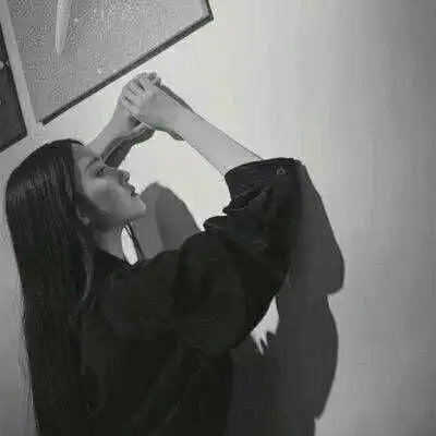 黑色系男头冷酷霸气背影