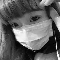 女头像动漫黑色系戴口罩