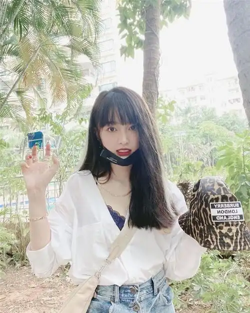 女星越瘦越美看过吴宣仪和程潇多肉腿,这才是男人心头爱