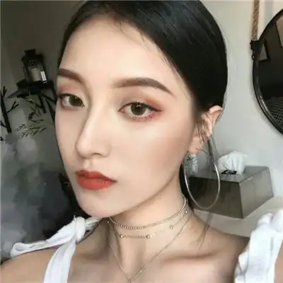 温柔系头像女生霸气烟熏