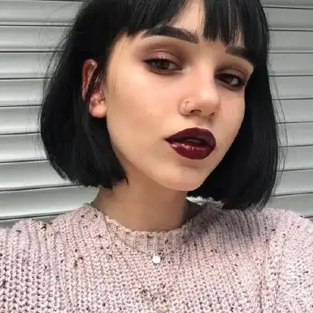 ins风欧美女头你是狂风暴雨,我撑伞爱你