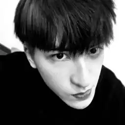 2019最新微信头像男生黑白酷帅再好的过去只剩回忆