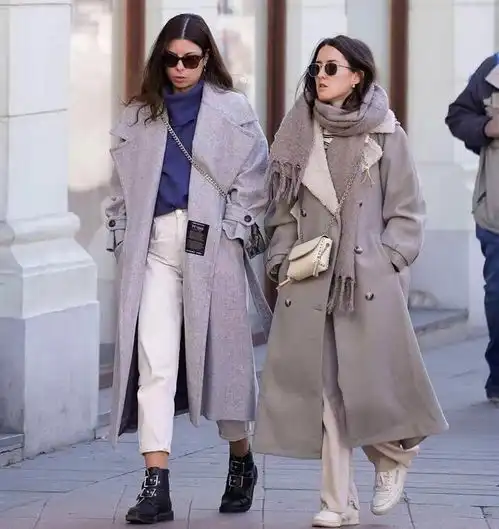 大衣欧美街拍,浓浓的时尚感扑面而来,值得借鉴参考
