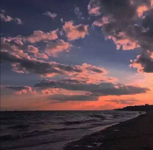 红色系背景图唯美