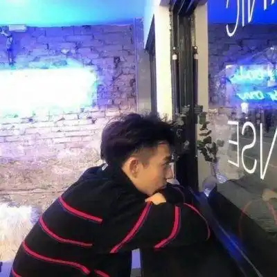 青春个性情侣头像一对萌系好看可爱的情侣头像一男一女