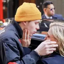 情侣头像我睁开双眼想你在身边