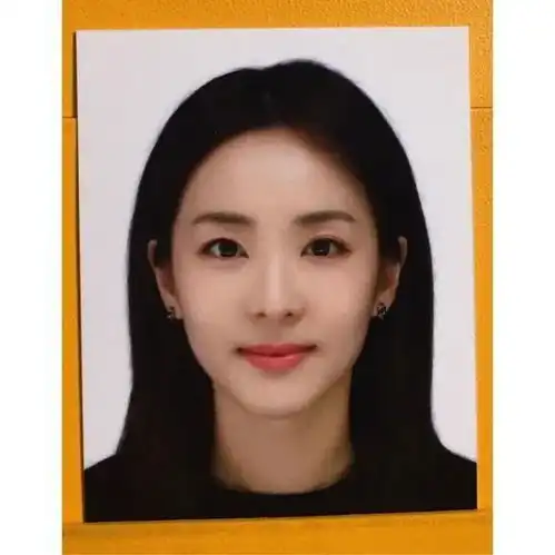 韩系证件照片一键生成人