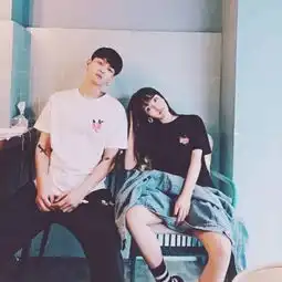 情侣头像暧昧禁欲系男女