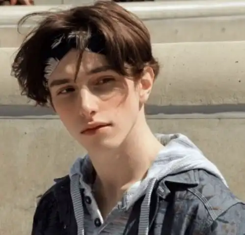 女生最反感男生这4种穿着,自以为很帅,实际却土到掉渣