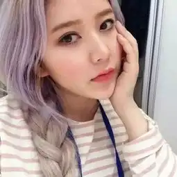 2025岁女生适合不适合的发型发色建议