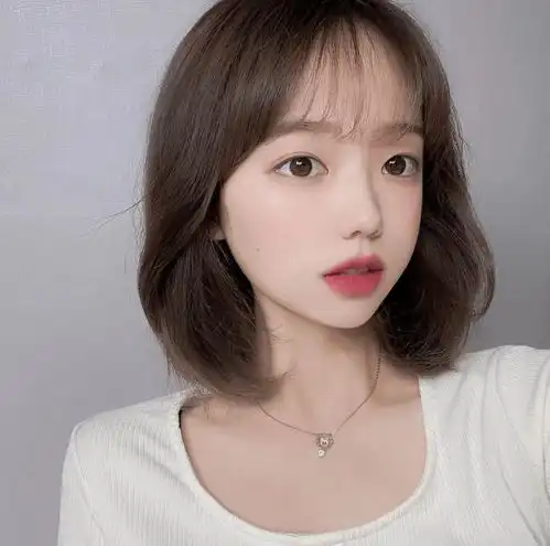 少女波波头发型