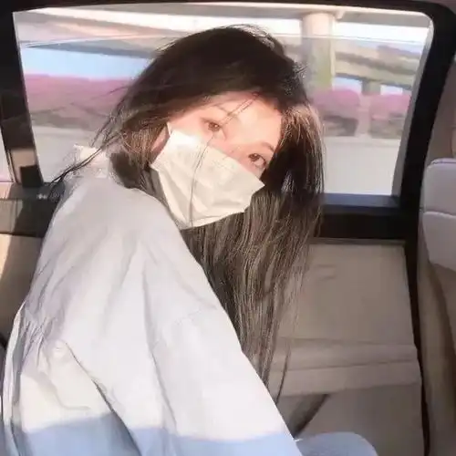 适合夏天用的女生头像