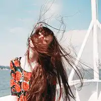 绿色系列独处遮脸女生头