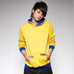 这款卫衣什么颜色好看男孩子穿的,各位友友给点意见,谢了