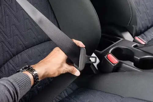 鉴别二手车,安全带可是个关键点