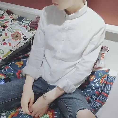 利用白衬衫和牛仔裤,也能搭出明星都正式休闲范