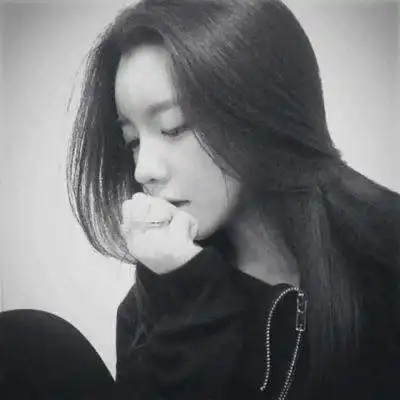 心里若有了良人,眼里的便全是路人