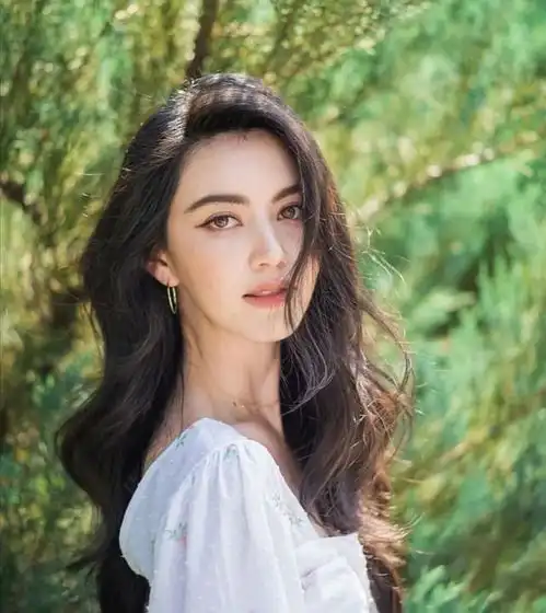 你属于浓颜系还是淡颜系女生关键看这些,特别是第二点