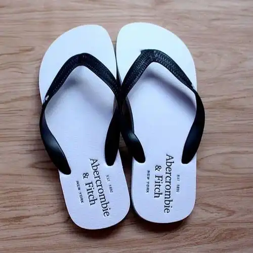 简约系男生头像可爱人字