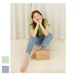 绿色竟然这么好看显白又减龄,夏天必须来一件
