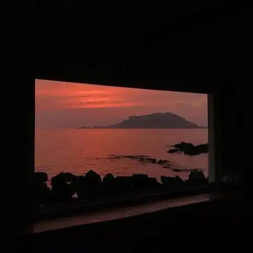 压抑且高质的丧系头像风