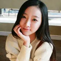 混搭可爱女生头像一路到夏天的尾声