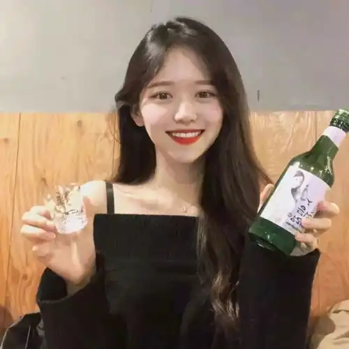 头像放弃不难但坚持真的很酷