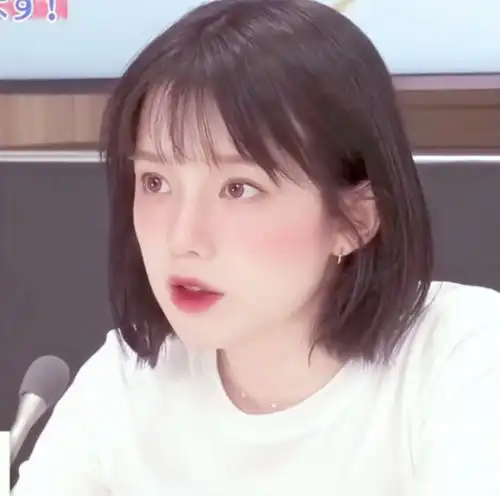 小姐姐微信二维码以及微信头像