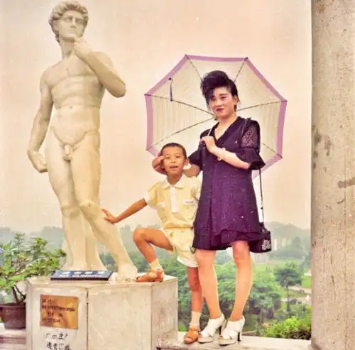 为什么我们的生活不及30年前有趣周末谈