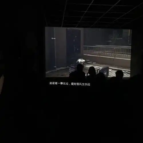 成年人的默契是永不再讲话