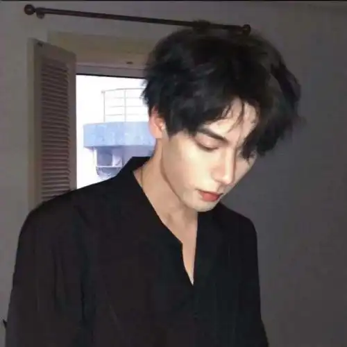 情头册我得拼命地爱自己