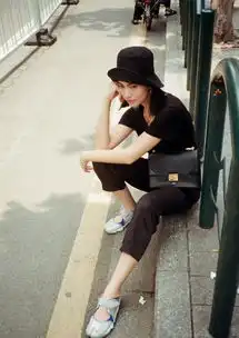 沈梦辰旅游照也太美了粉色连衣裙白色礼帽少女梦幻,好温柔